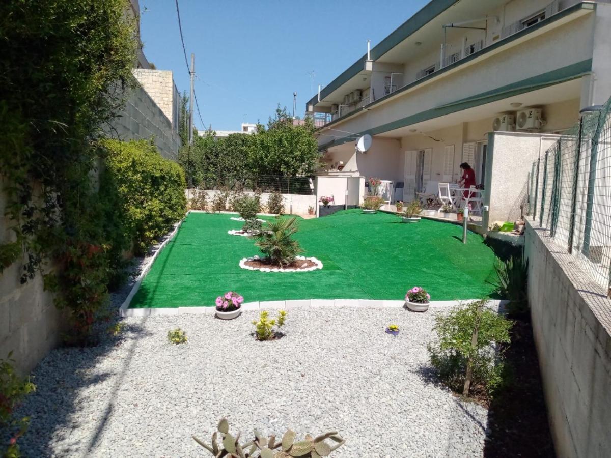 Casa Di Tina Hotel Castellana Grotte Exterior foto